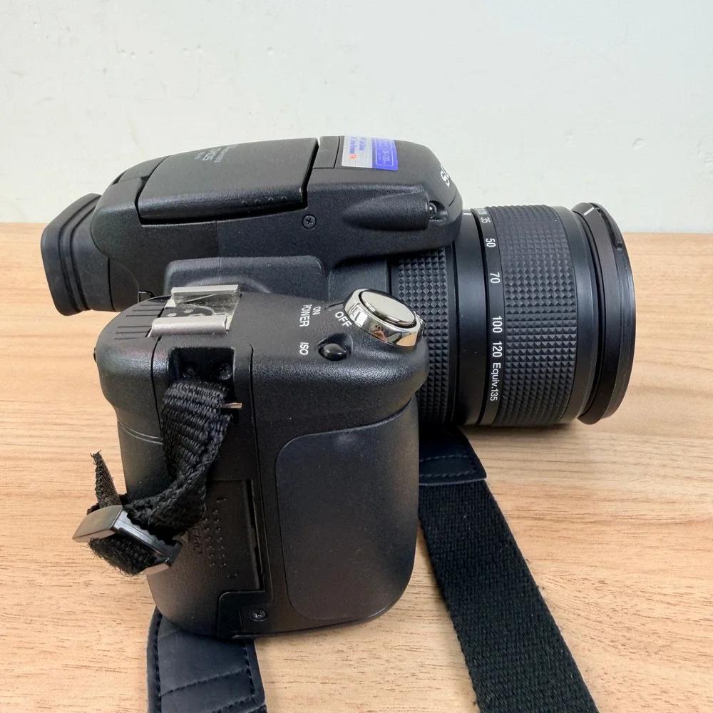 Sony Cyber-shot DSC-R1 10.3MP Bridge Camera w/ Carl Zeiss Vario-Sonnar 24-120mm
